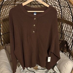 OLD NAVY WOMEN BROWN THERMAL TOP🍁🍂🌲